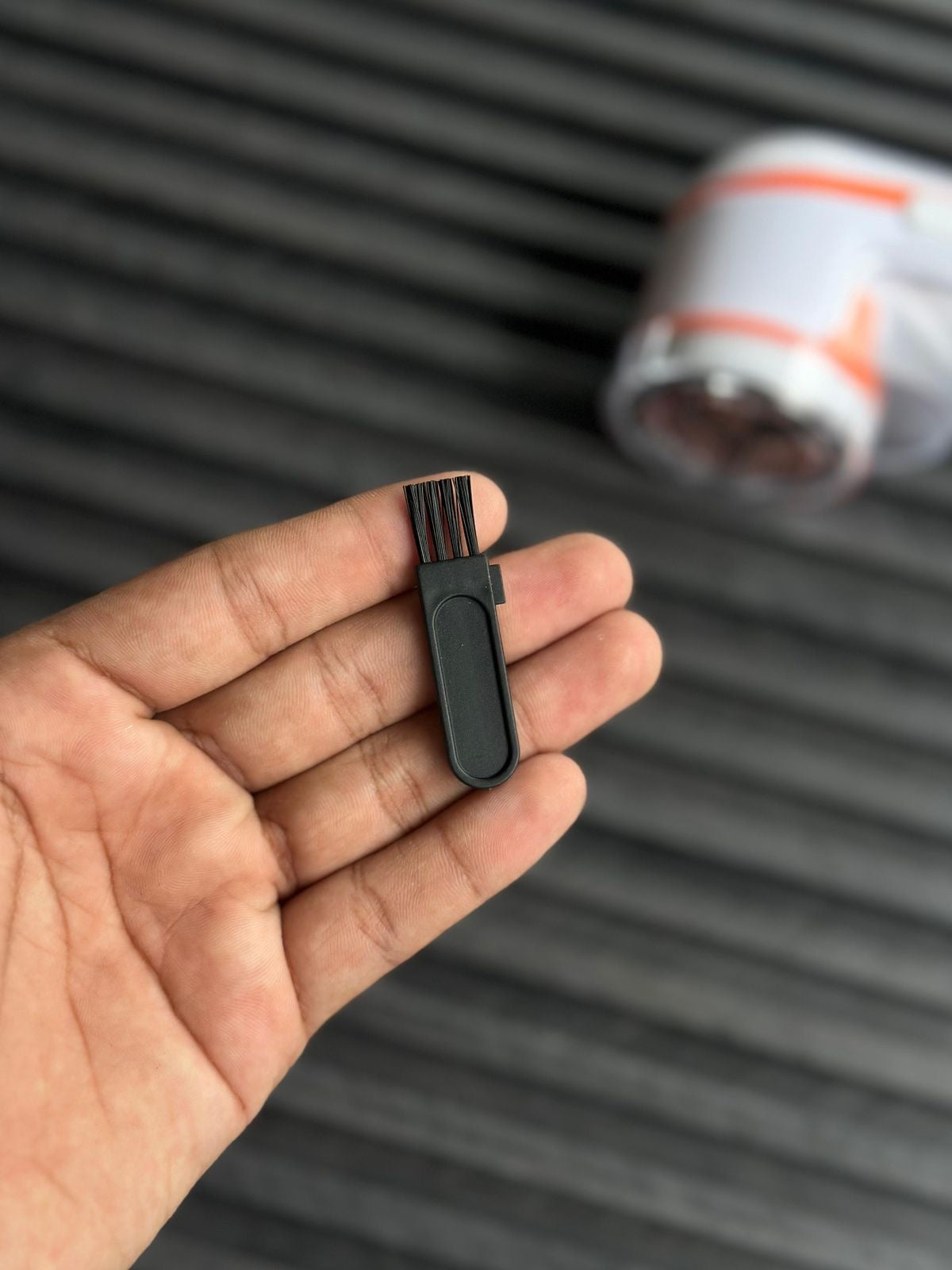 PORTABLE MINI LINT REMOVER