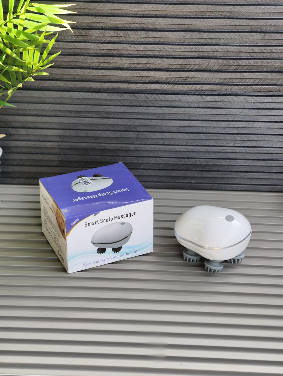 SCALP MASSAGER
