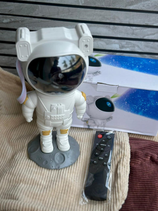 ASTRONAUT GALAXY PROJECTOR